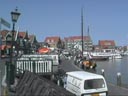 volendam1-t.jpg (11061 bytes)